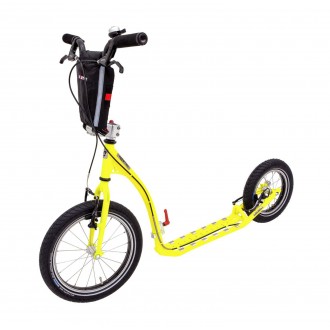Klappbaren Tretroller REBEL MAX FOLD (G5)